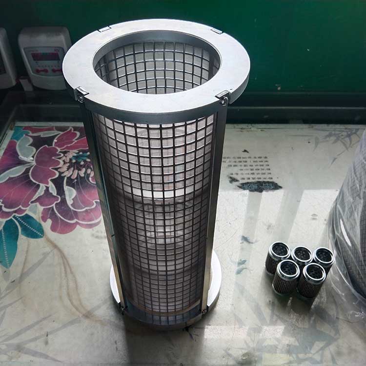 華豫供應(yīng)不銹鋼網(wǎng)濾芯188×410 機(jī)加工端蓋 鍍鋅處理